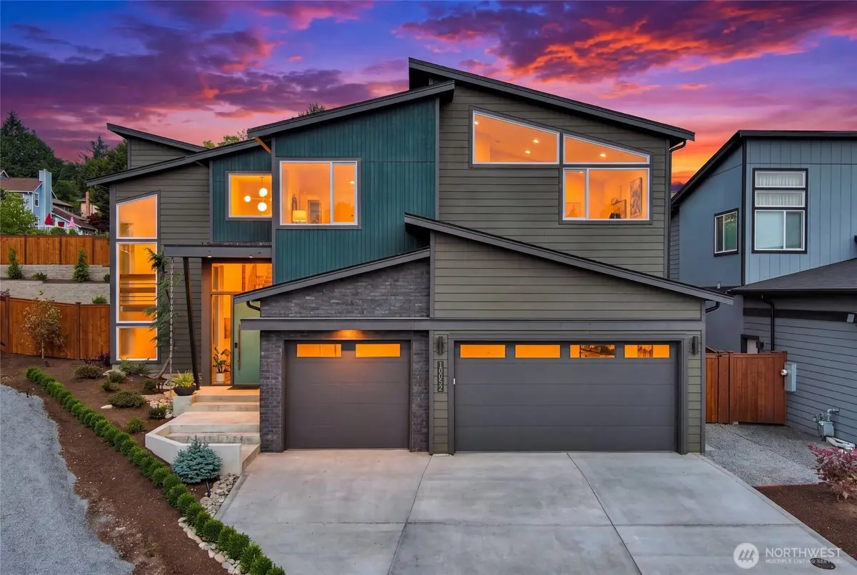 10052 196th Place, Bothell, WA 98011 - #1