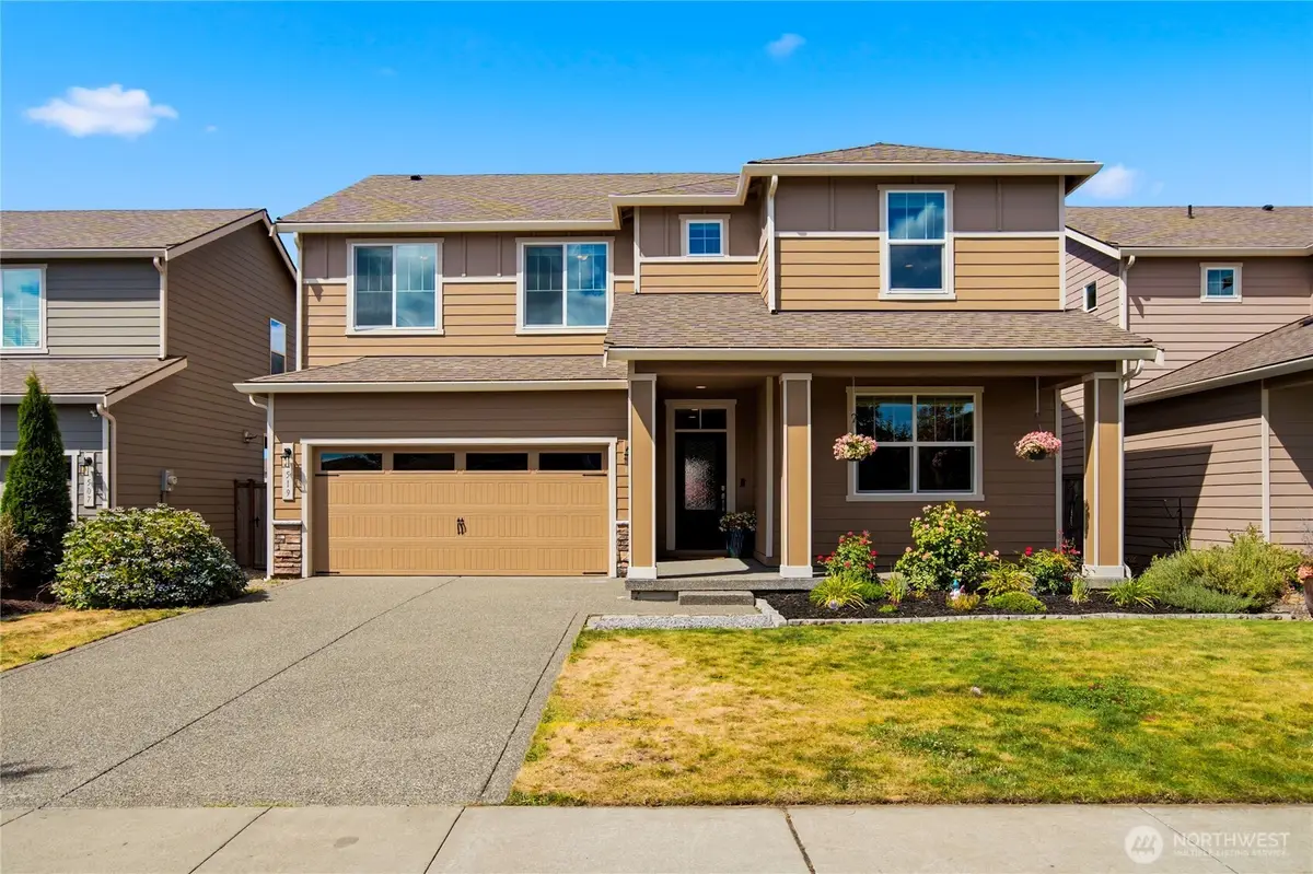 519 Bondgard Avenue E, Enumclaw, WA 98022 - #1