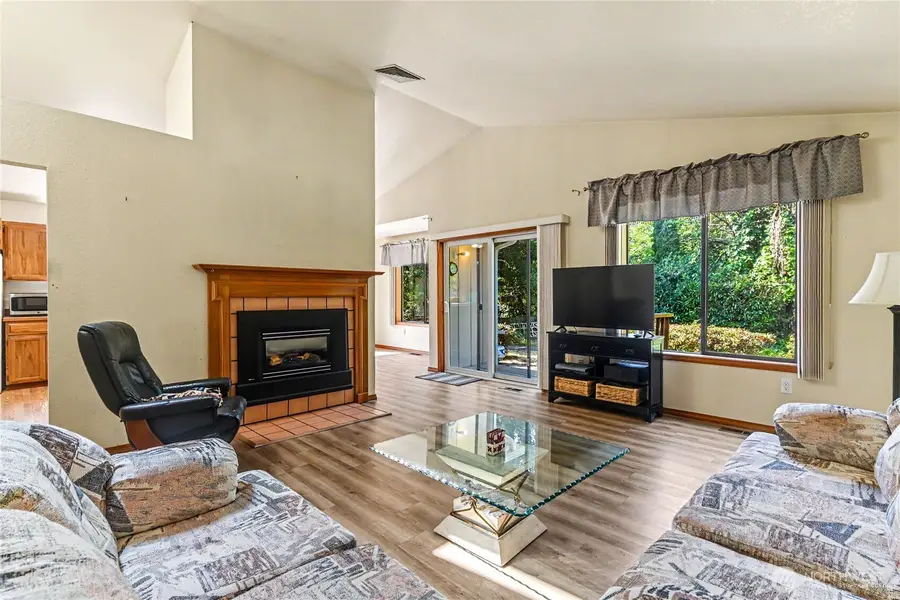 3922 14th Court Ne, Olympia, WA 98506 - #3