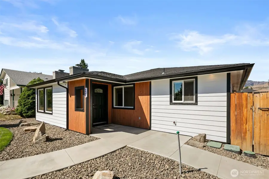124 N Garfield, Wenatchee, WA 98801 - #3