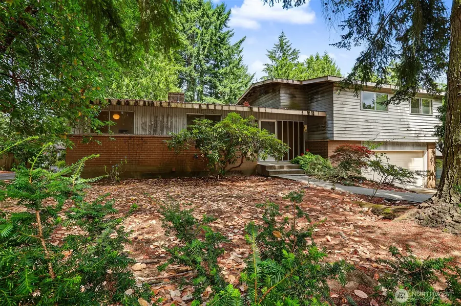 5210 NE 190th Street, Lake Forest Park, WA 98155 - #2