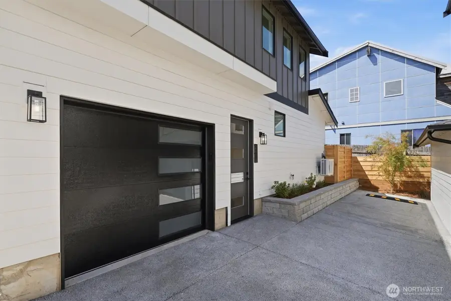2611 NW 87th Street, Seattle, WA 98117 - #2