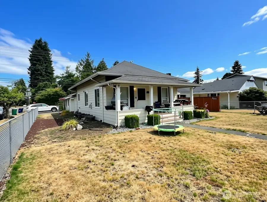 238 S French Avenue, Arlington, WA 98223 - #2