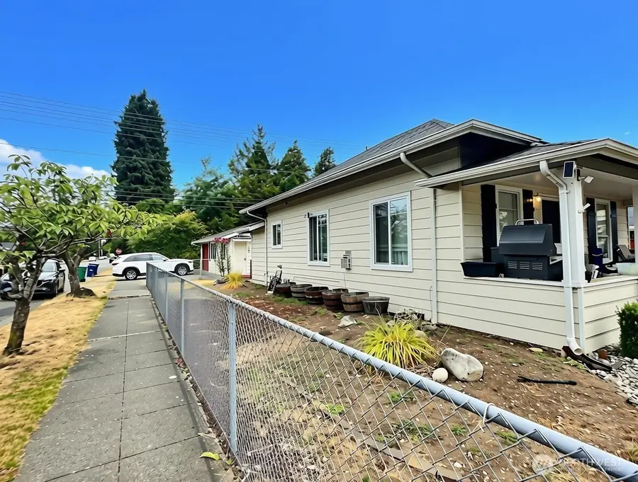 238 S French Avenue, Arlington, WA 98223 - #3