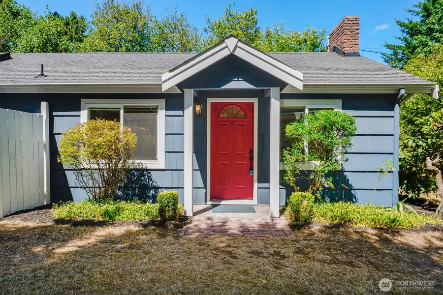 12721 27th Avenue Ne, Seattle, WA 98125 - #2