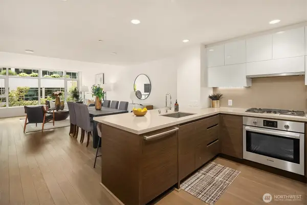 583 Battery Street #516N, Seattle, WA 98121