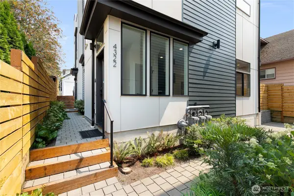 4322 Wallingford Avenue N #A, Seattle, WA 98103