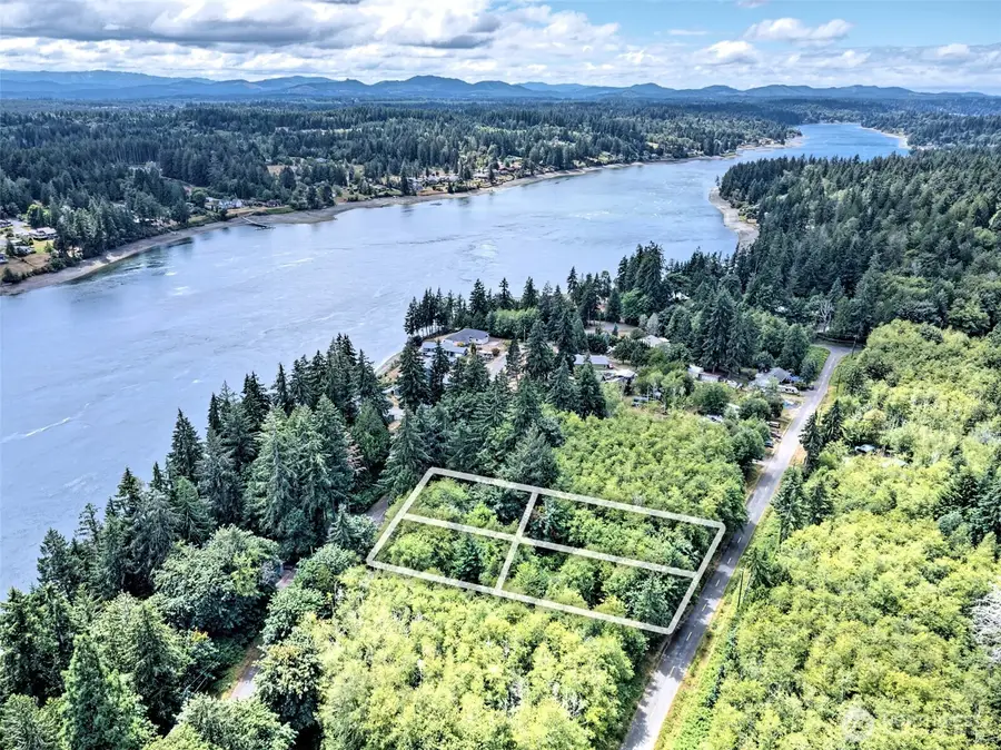 320 E Agate Beach Drive, Shelton, WA 98584 - #3