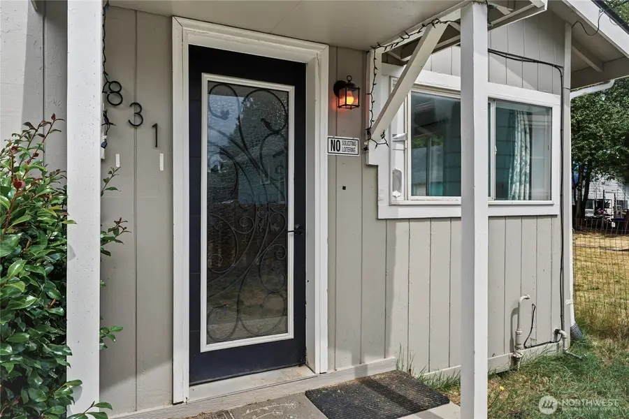 831 E 47th Street #2, Tacoma, WA 98404 - #2