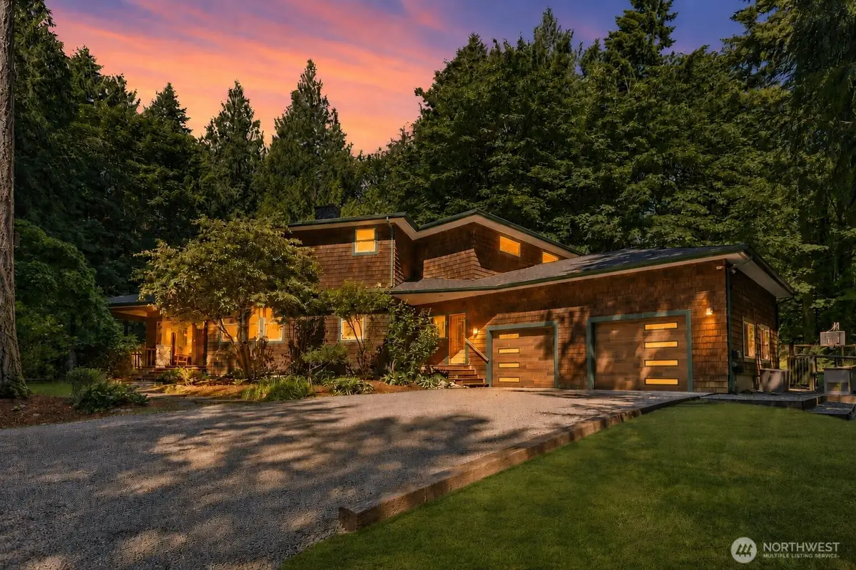 14677 Sivertson Road Ne, Bainbridge Island, WA 98110 - #1