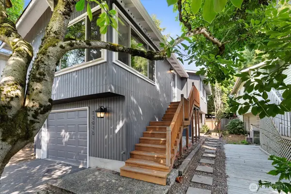 12026 40th Avenue Ne, Seattle, WA 98125