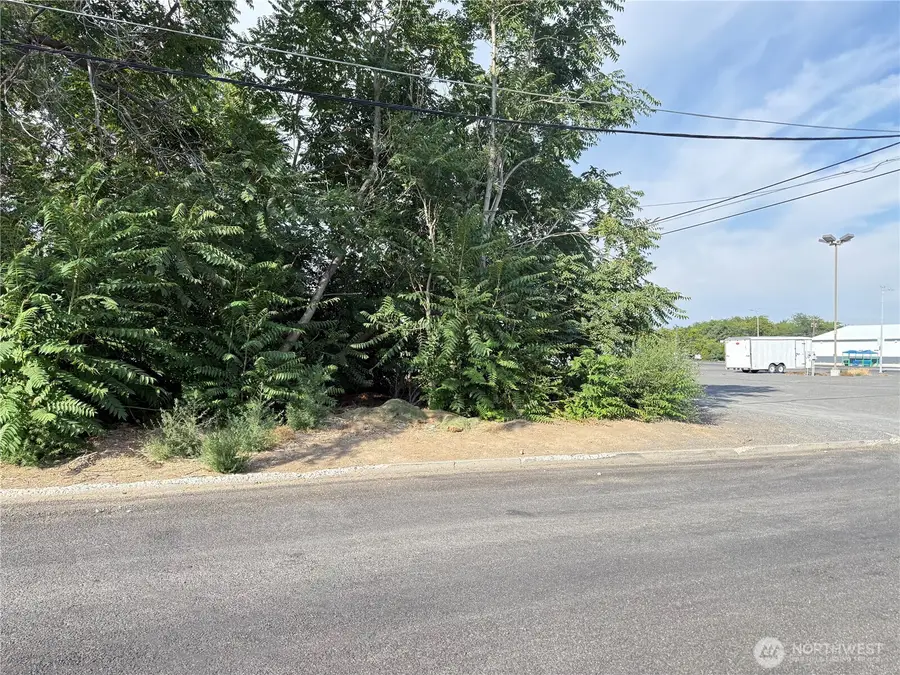 0 6th Avenue Sw #E50' Lt 14-16, 1/2 vac alley, Ephrata, WA 98823 - #2