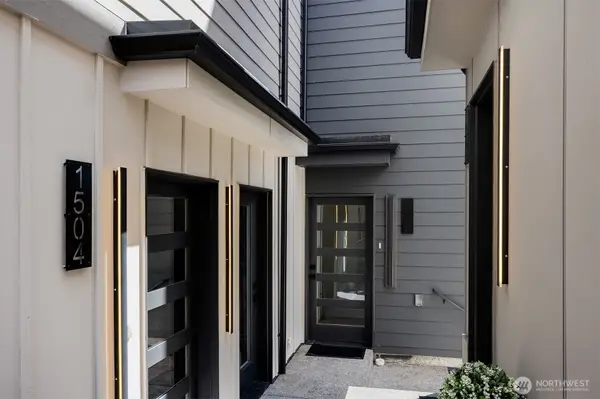 1504 N 100th Street, Seattle, WA 98133