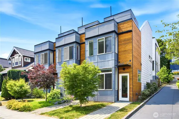 3043 21st Avenue W, Seattle, WA 98199