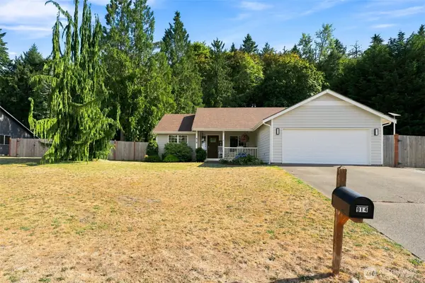 914 288th Street Ct E, Roy, WA 98580