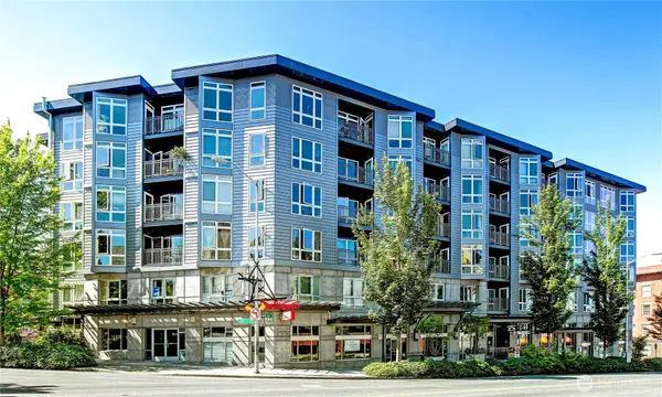 159 Denny Way #208, Seattle, WA 98109