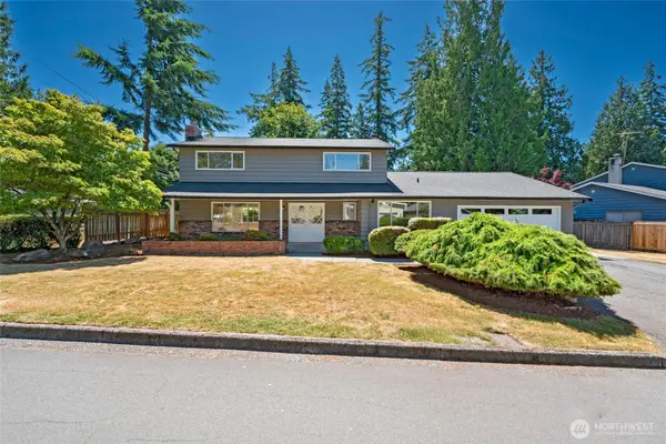 305 NW 198th Street, Shoreline, WA 98177