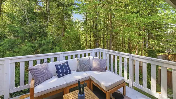 424 228th Street Sw #H203, Bothell, WA 98021