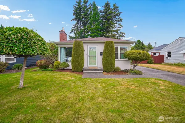 1712 D Street, Lynden, WA 98264