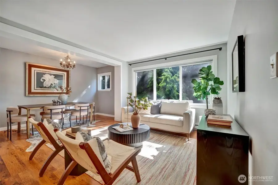 2111 E John Street #204, Seattle, WA 98112 - #3