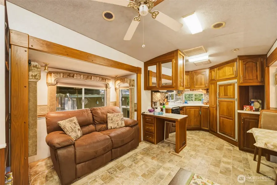 162 Fireside Lodge Circle, Deming, WA 98244 - #2
