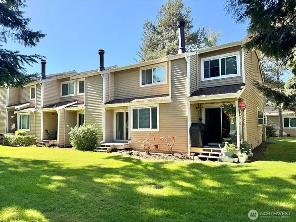 23816 12th Place S #405, Des Moines, WA 98198