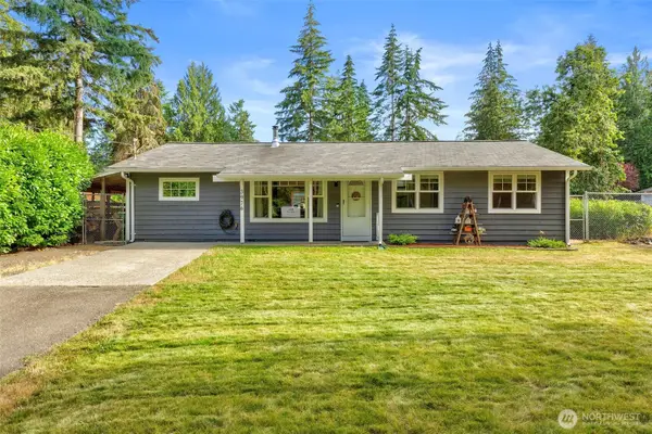 3976 NW Cutthroat Court, Bremerton, WA 98312