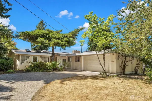 3621 81st Avenue Se, Mercer Island, WA 98040