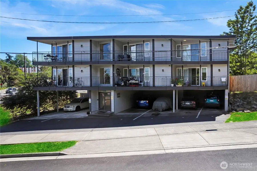 2701 S Walden Street, Seattle, WA 98144 - #2