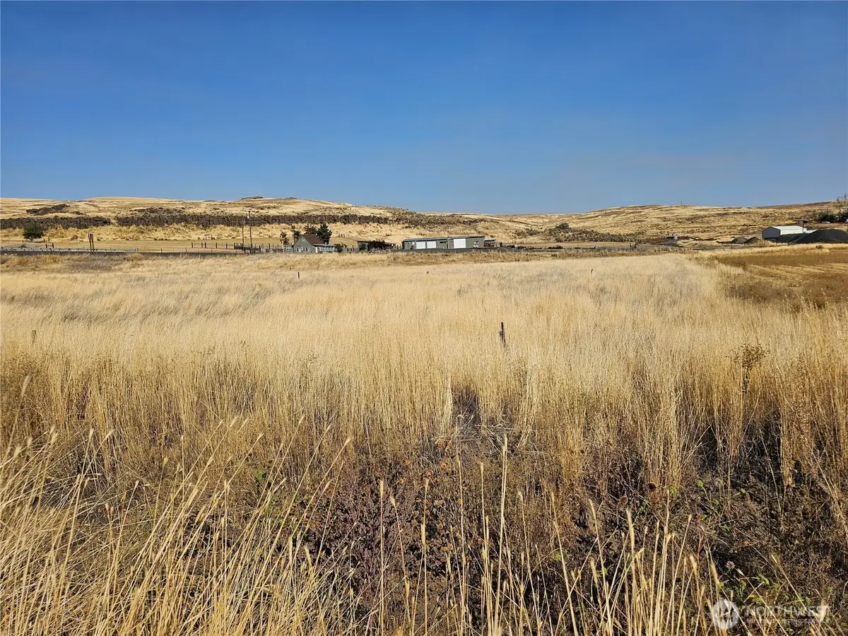 6 W North Avenue, Washtucna, WA 99371 - #1