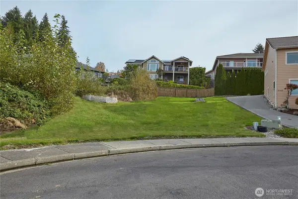6061 Osprey Circle #93, Bremerton, WA 98312