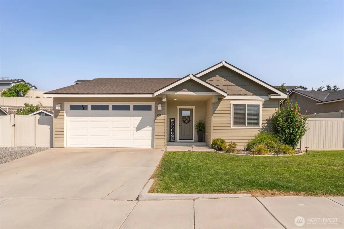 2157 Maryhill St Se, East Wenatchee, WA 98802 - #1