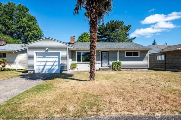 3118 Maple Street, Longview, WA 98632