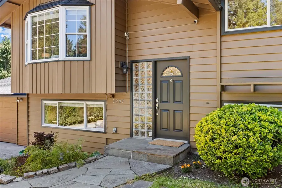 3205 NE 204th Street, Lake Forest Park, WA 98155 - #2