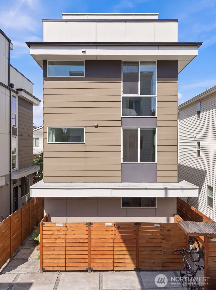 8815 Interlake Avenue N #C, Seattle, WA 98103 - #2