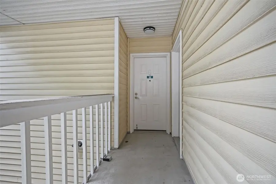 2560 118th Avenue Se #3-201, Bellevue, WA 98005 - #3
