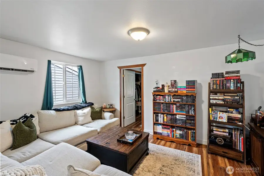 1529 N Montgomery Avenue, Bremerton, WA 98312 - #3