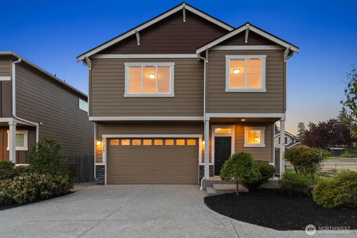 12317 23rd Dr Se, Everett, WA 98208 - #1