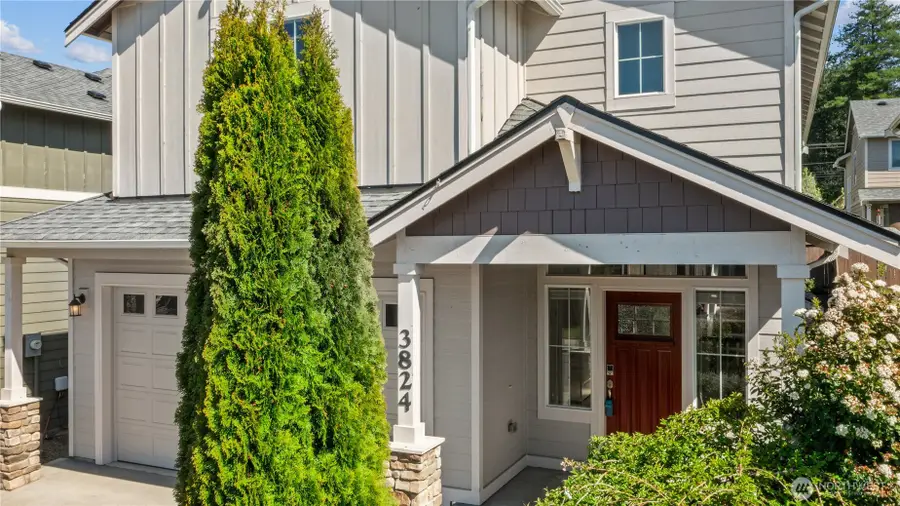 3824 Discovery Avenue Sw, Bremerton, WA 98312 - #2