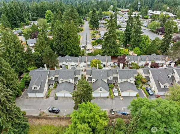 7823 196th Street Sw #A, Edmonds, WA 98026