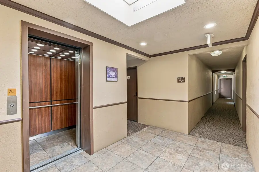 750 N 143rd Street #310, Seattle, WA 98133 - #3