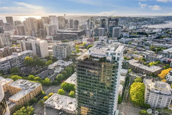 1321 Seneca Street #1902, Seattle, WA 98101