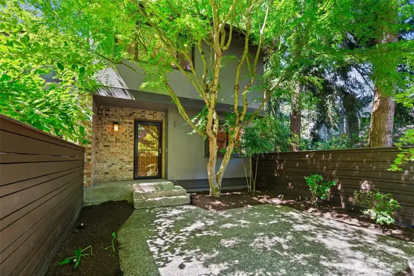 6522 108th Avenue Ne, Kirkland, WA 98033