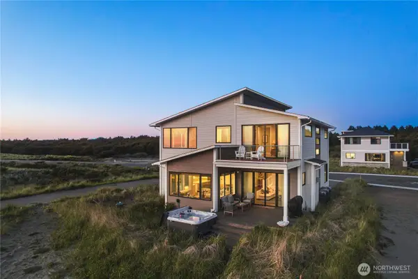 1401 S Cohasset Crest, Westport, WA 98595
