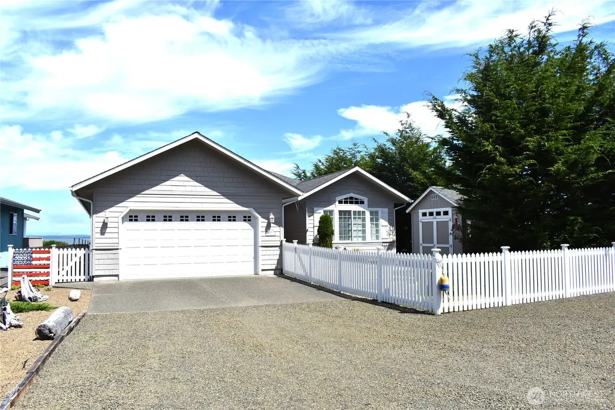 268 Sunrise Avenue Se, Ocean Shores, WA 98569 - #1