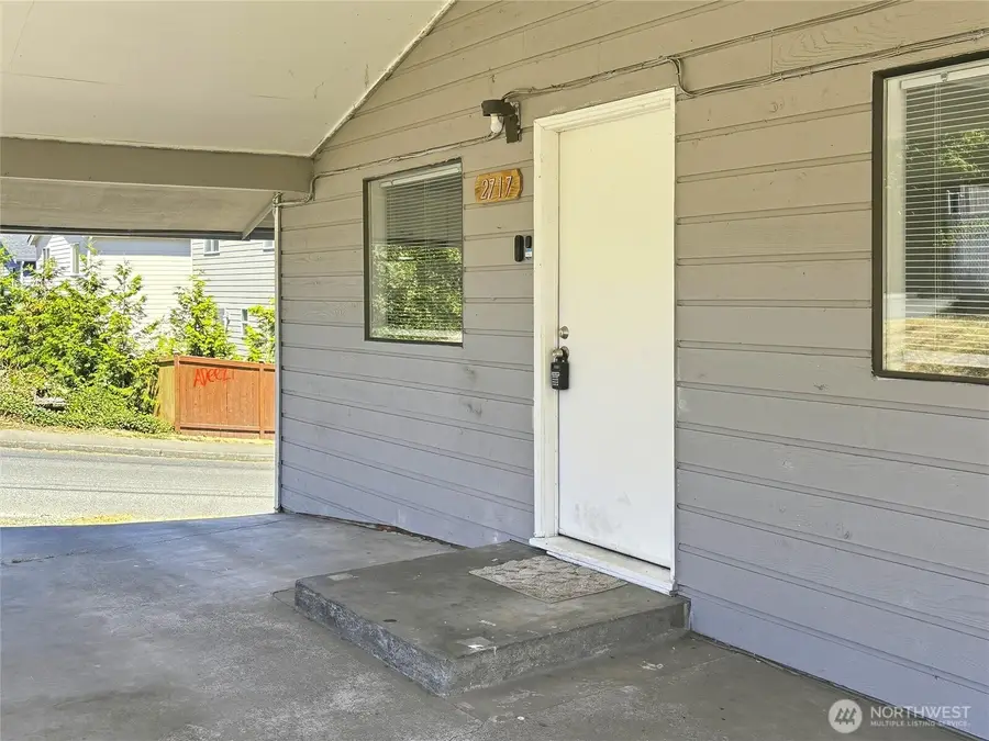 2719 S 125th Street, Seattle, WA 98168 - #3