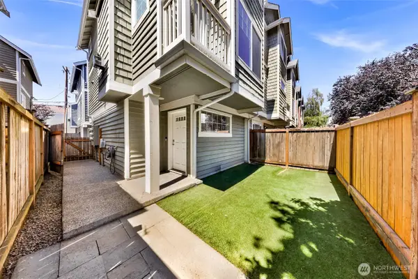 8516 Nesbit Avenue N #A, Seattle, WA 98103
