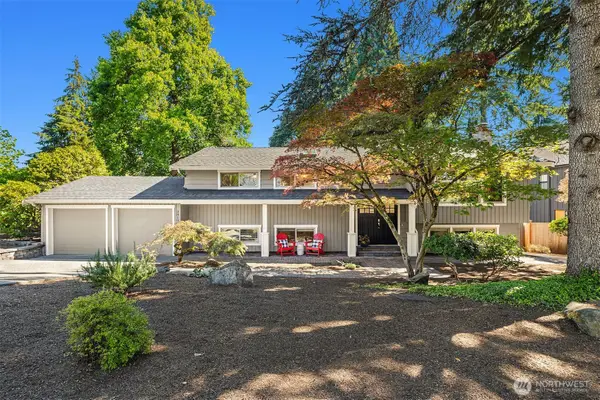 2810 127th Avenue Ne, Bellevue, WA 98005