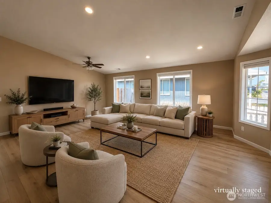 6604 Gehrig Dr., Pasco, WA 99301 - #2