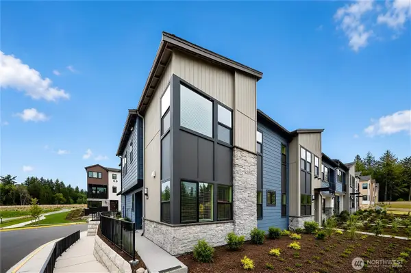 9405 Paradise Lake Rd #MM4, Snohomish, WA 98296